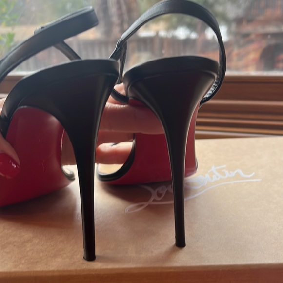 Loubouton Rosalie - Picture 5 of 5